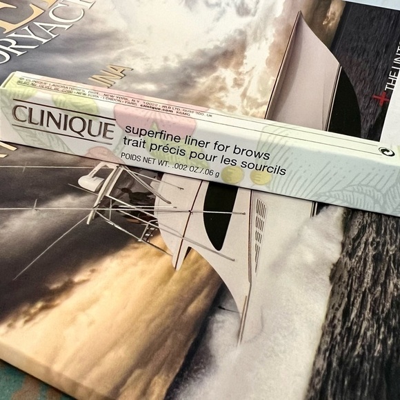 Clinique Soft Blonde Superfine Liner for Brows Eyebrow Gel Liner NWT - Picture 3 of 6